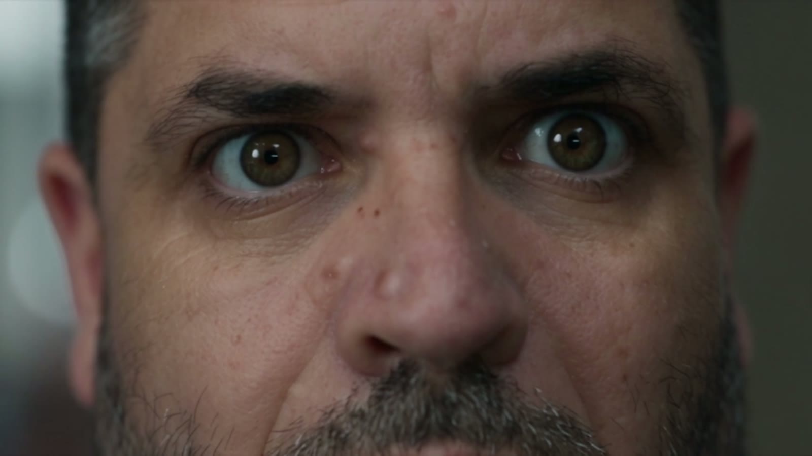 Gros plan sur le regard : le plan le plus exigeant pour la consistance du visage