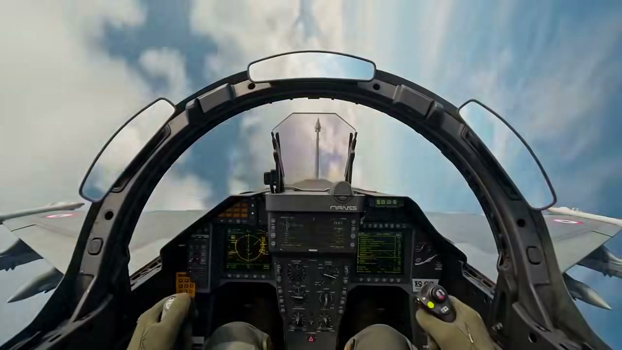 Vue depuis le poste de pilotage, ailes dans le ciel